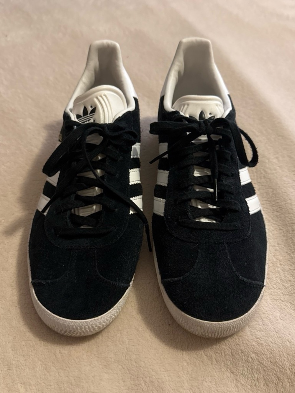 adidas Men’s Black & White Suede Classic Sneakers